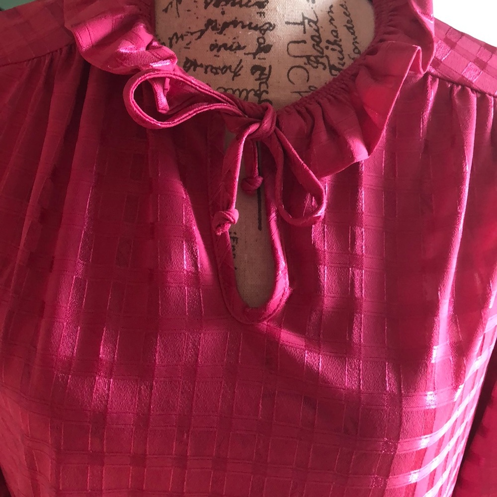 Blouse - Picture 2 of 4